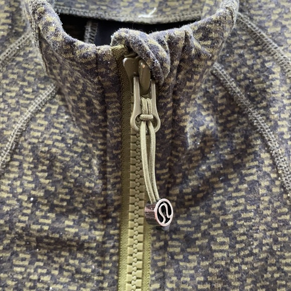 Lululemon Jacket - Picture 3 of 5